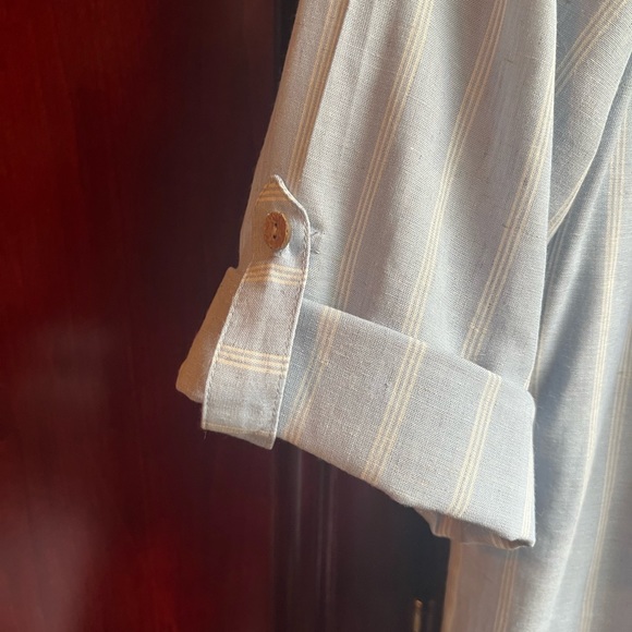 Blue and white striped Fortune & Ivy button up, size large. - Picture 3 of 10